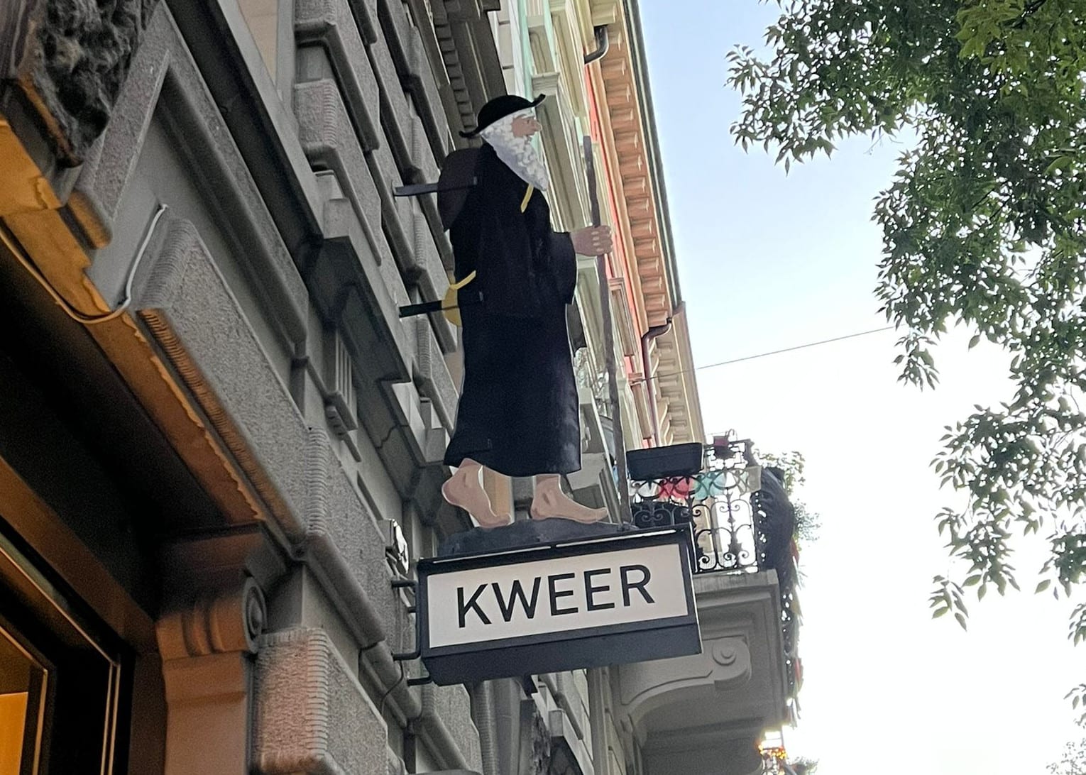 4 Jahre Kweer - 70 Jahre Barfüsser